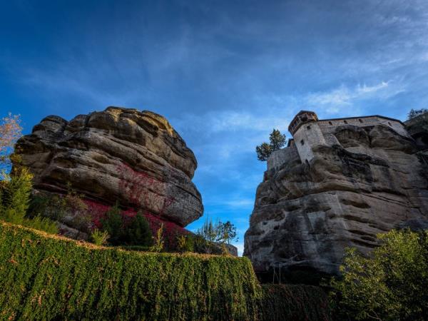 Meteora and Pindos hiking vacation in Greece