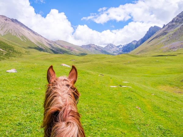 Kyrgyzstan vacation, tailor made adventure