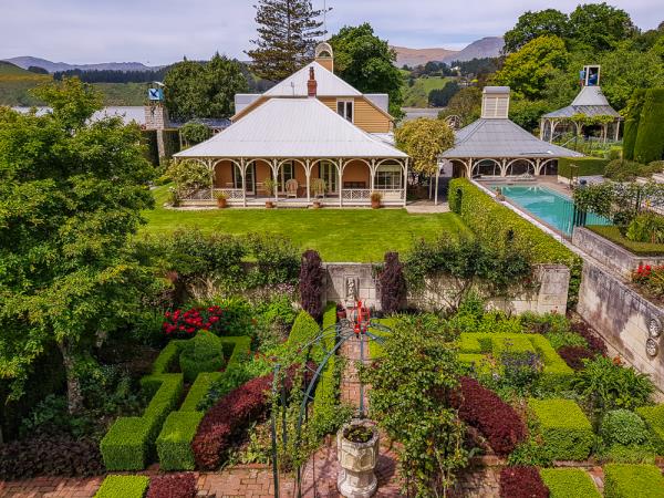Gardens of New Zealand tour, spring time