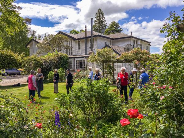 New Zealand North Island gardens tour