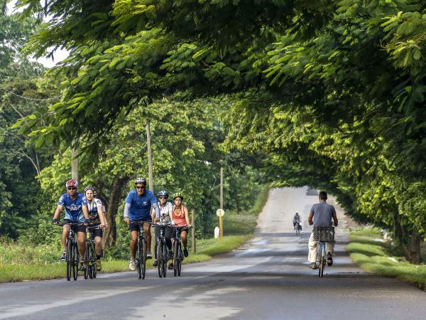 Skyline Trail cycling tour in Western Cuba