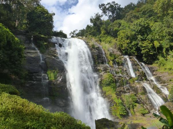Thailand private tour, culture, cuisine & beaches