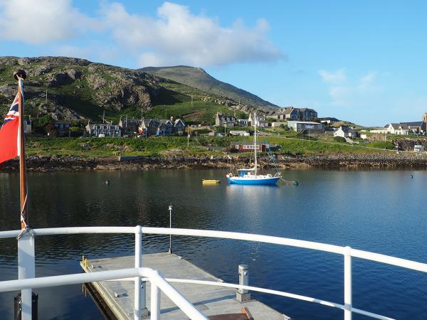 Family cruise vacation in Scotland