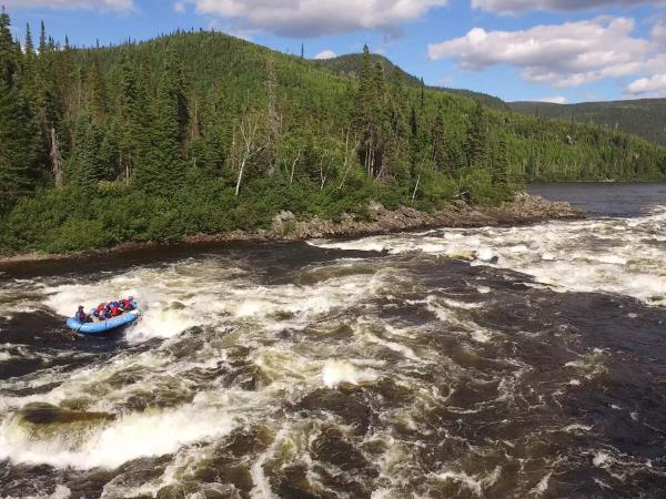 Canada rafting holiday on the Magpie river