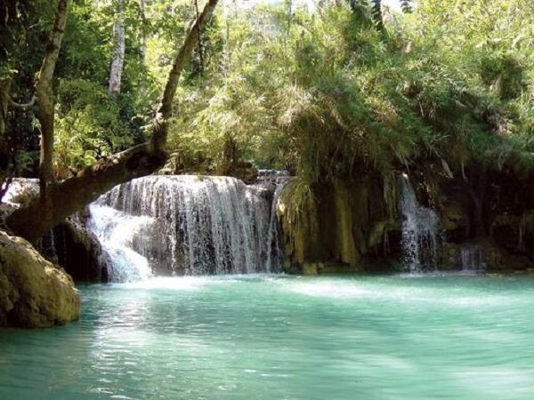 Laos budget vacation