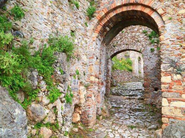 Peloponnese vacation in Greece, Mani & Laconia