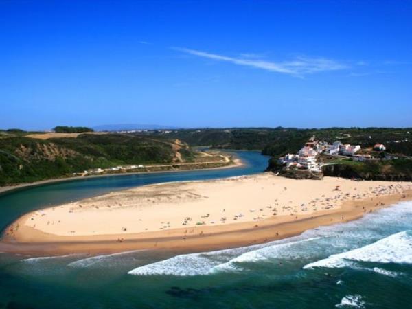 Yoga vacation in the Algarve