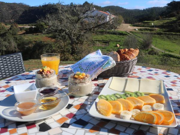 Yoga vacation in the Algarve