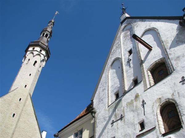 Tallinn to Vilnius cycling tour