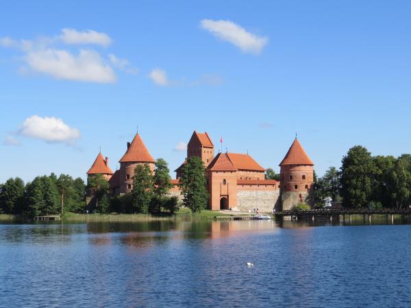 Baltics cycling tour, Vilnius to Tallinn