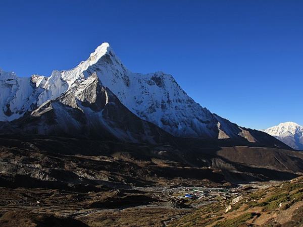 Nepal small group trekking tour, Three Passes