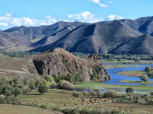 Exploratory trekking holiday in Mongolia