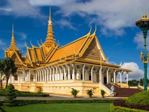 Complete Cambodia vacation