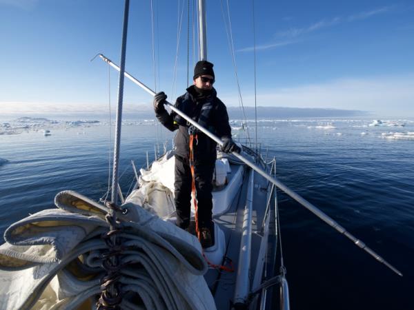 Spitsbergen sailing vacation