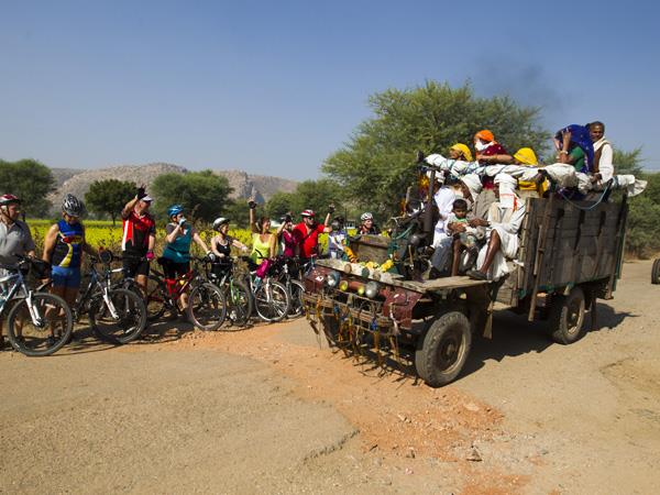 Rajasthan cycling vacation with Taj & tigers