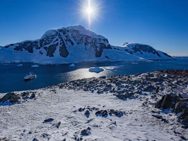 Journey to the Antarctic circle vacation