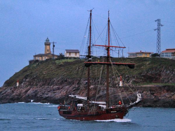 Spain tall ship sailing holiday, Spanish speaking