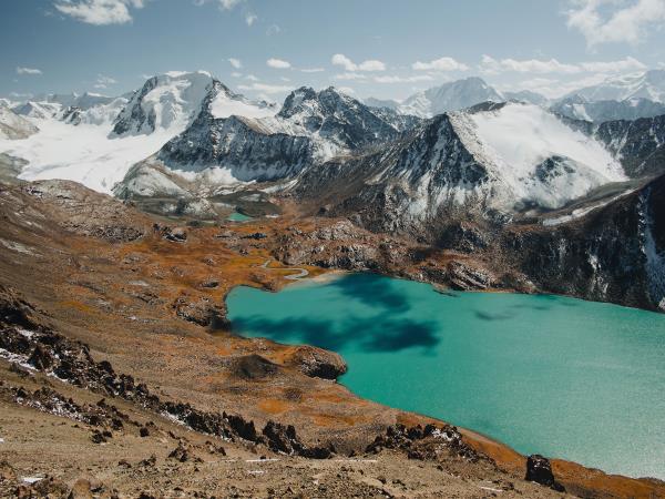 Kyrgyzstan trekking vacation