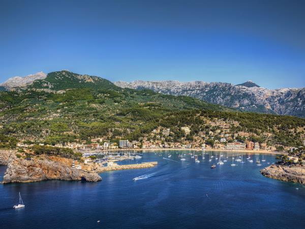 Bareboat sailing vacation in Mallorca, Spain