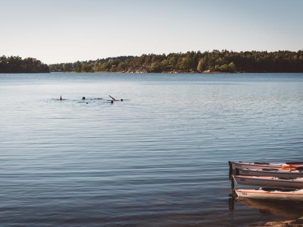 Women only kayaking holiday in Sweden