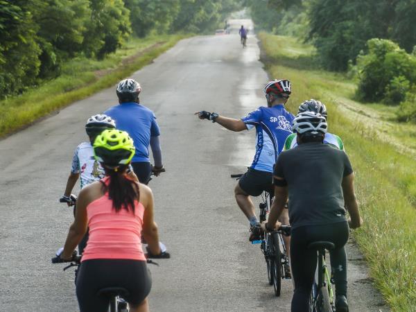 Skyline Trail cycling tour in Western Cuba