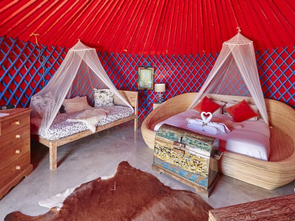 Lanzarote villa vacation with music festival