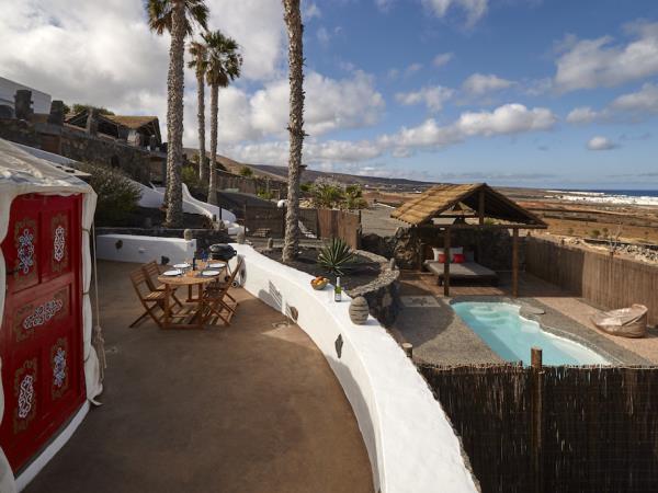 Lanzarote villa vacation with music festival