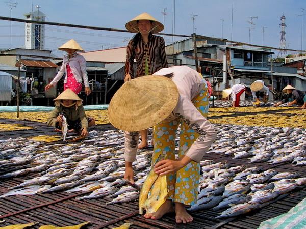 Indochina overland tour, Saigon to Angkor