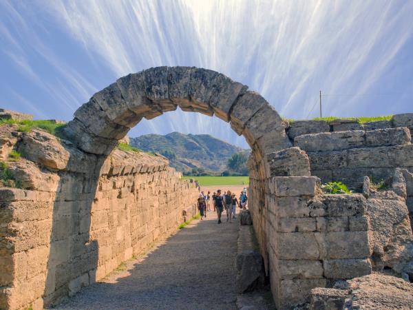 Greece ancient monuments tour