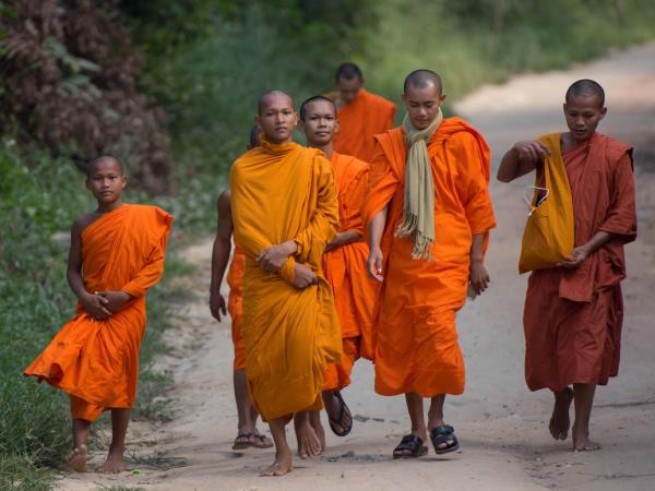 Cambodia off the beaten track tour