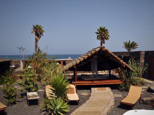 Lanzarote eco barn accommodation, Canary Islands