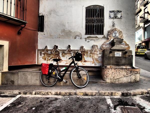 Cycling vacation in Valencia region, Spain