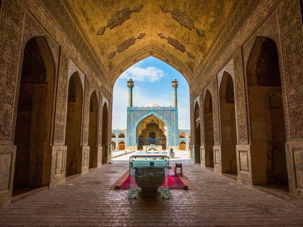 Iran tour, the best of Persia