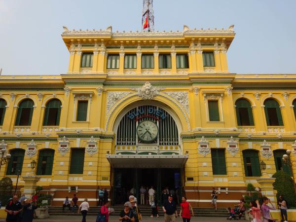 Vietnam cycling holiday, Hanoi to Saigon