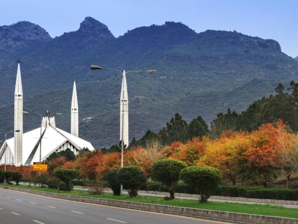 Karakoram Highway vacation