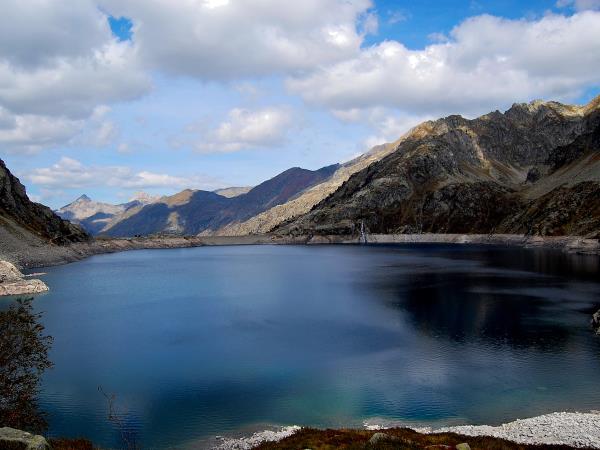 Self-guided walking vacation in the western Pyrenees