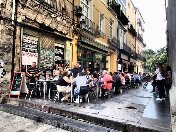 Self guided cycling vacation in Valencia, Spain
