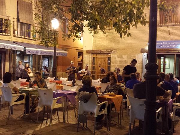 Self guided cycling vacation in Valencia, Spain