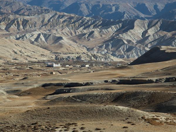 Mustang mountain biking vacation in Nepal