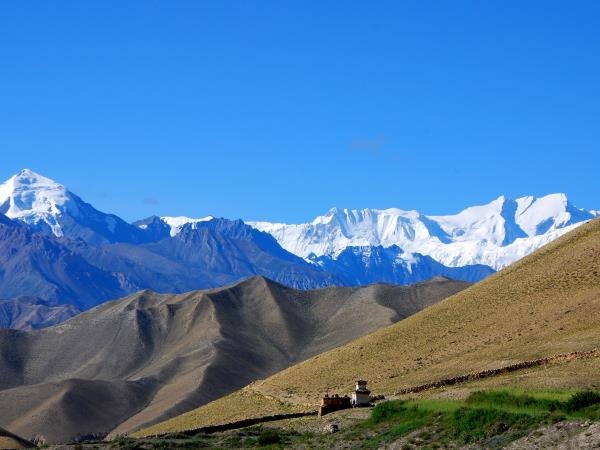 Mustang mountain biking vacation in Nepal