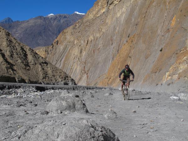 Mustang mountain biking vacation in Nepal