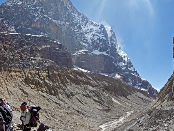 Dhaulagiri Circuit trek, 19 days