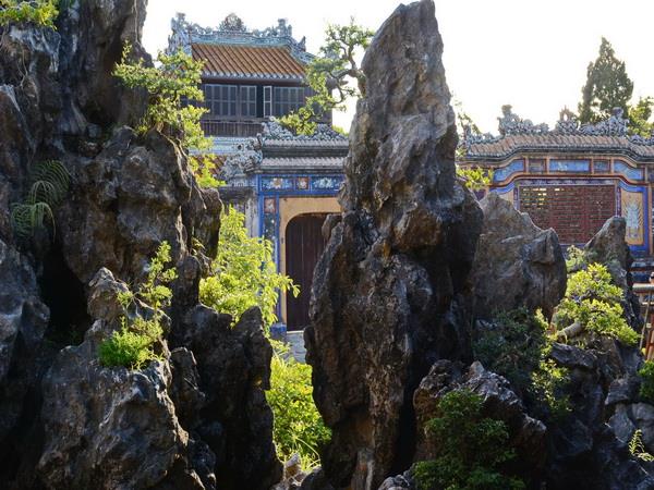 Hanoi to Da Nang tour in Vietnam