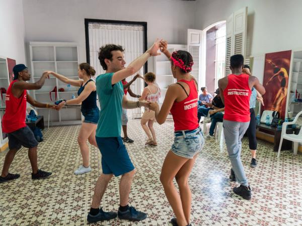 Cuba salsa dance holiday