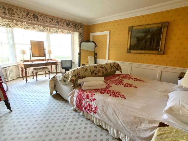 Yoga retreat in The Cotswolds, England