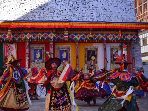 Bhutan trekking tour