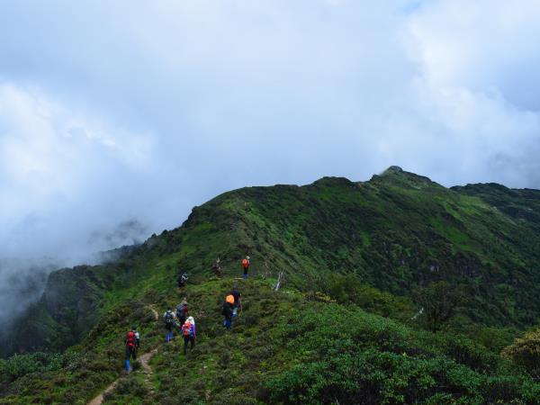Dagala Thousand Lakes trekking vacation, Bhutan