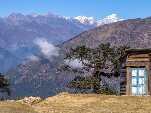Numbur cheese circuit trek in Nepal
