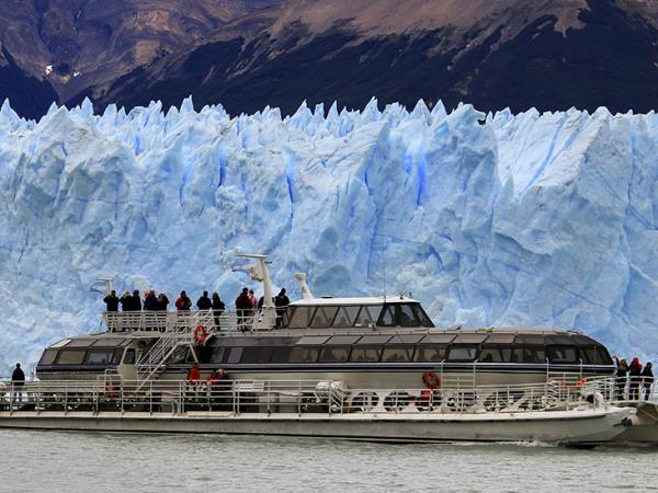 Patagonia adventure vacation, El Calafate & El Chalten