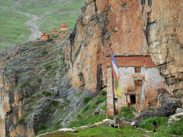 Mustang trekking vacation in Nepal